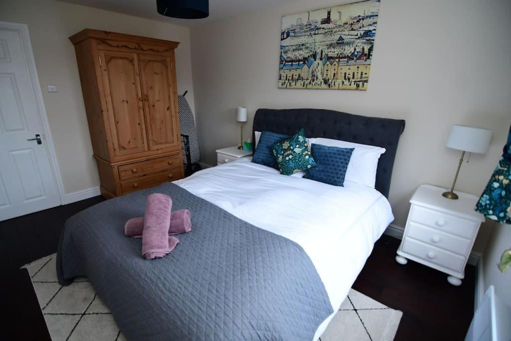 Loveyork Priory Apartment - Central With Parking Extérieur photo
