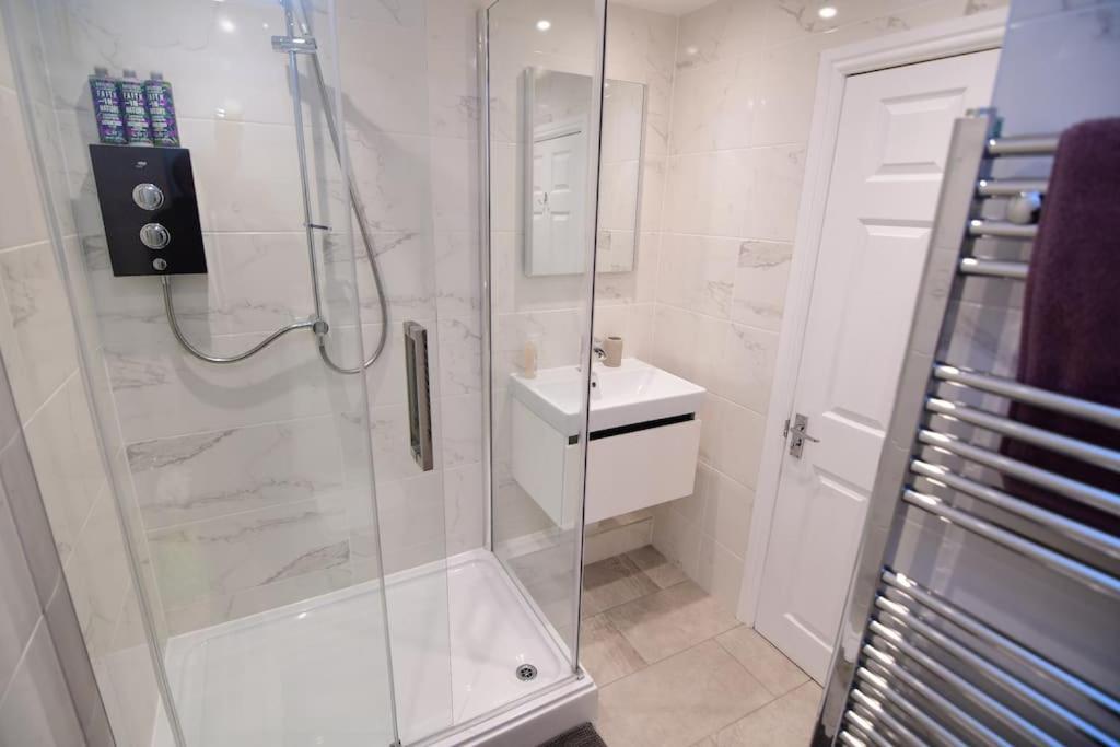 Loveyork Priory Apartment - Central With Parking Extérieur photo